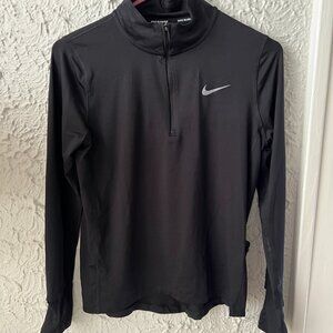 Nike Swift Element Women's UV Protection 1/4-Zip Running Top